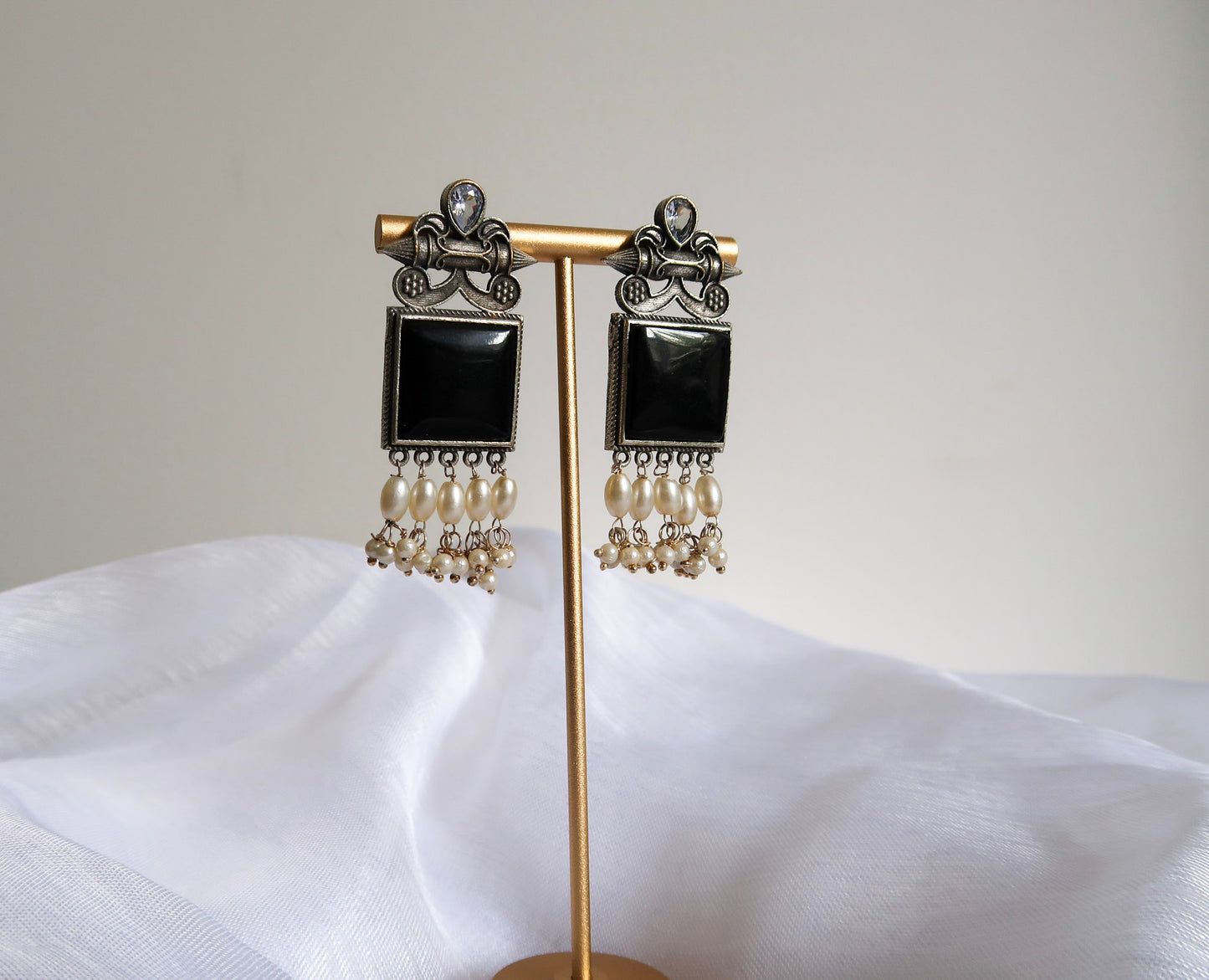 Chandelier & Pearl Earrings